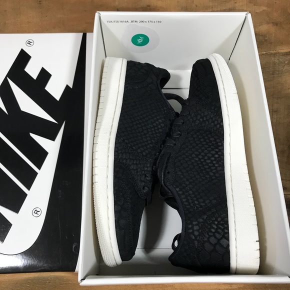 NEW Air Jordan 1 Retro Low NRG Black Python - Picture 7 of 8